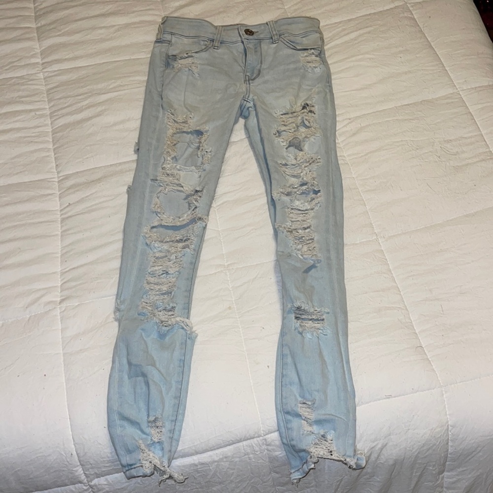 american eagle light wash ripped jeans